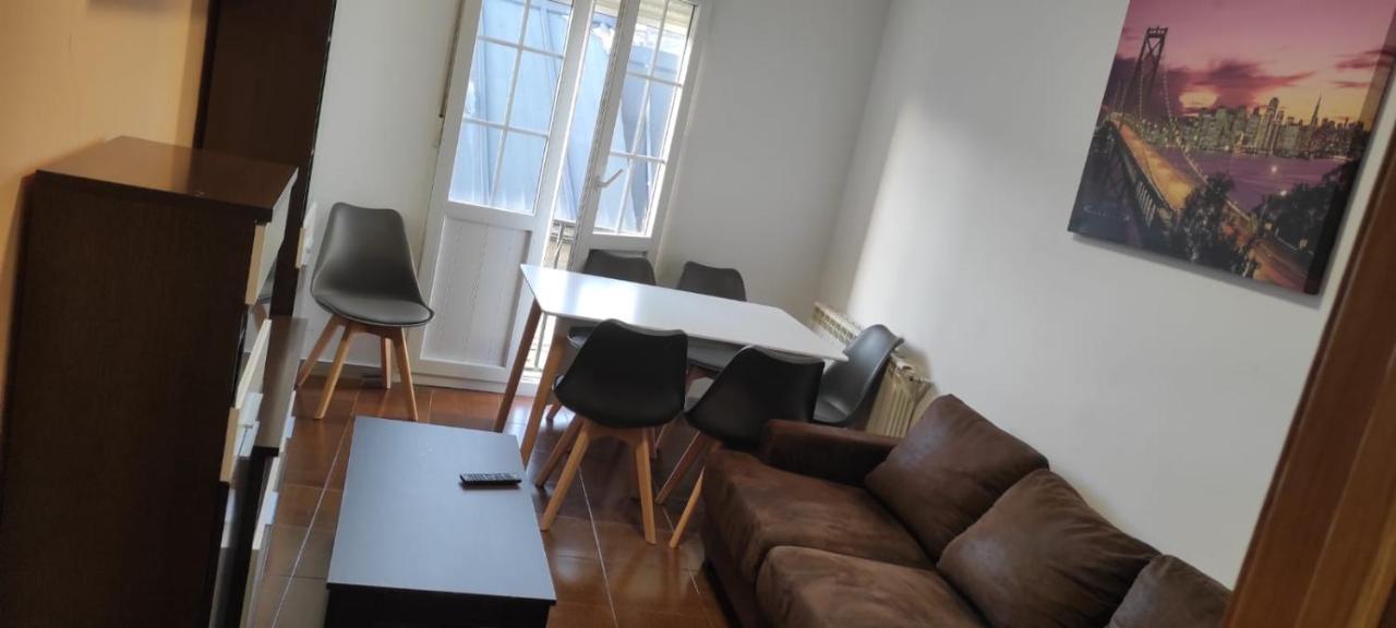 Tin Apt Apartment Lugo Ngoại thất bức ảnh