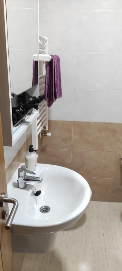 Tin Apt Apartment Lugo Ngoại thất bức ảnh